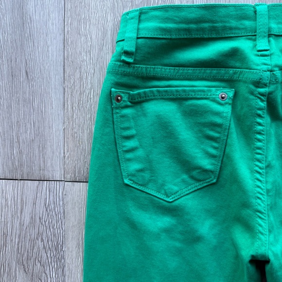 Francesca’s Kelly Green Skinny Denim Jeans - Picture 12 of 16